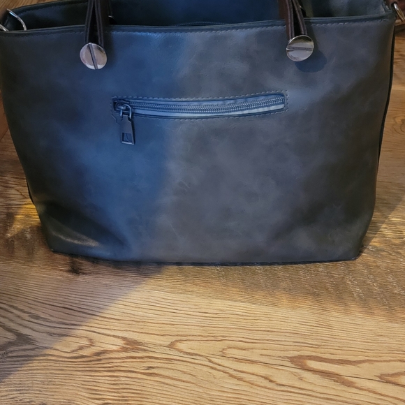 Handbag - Picture 3 of 4